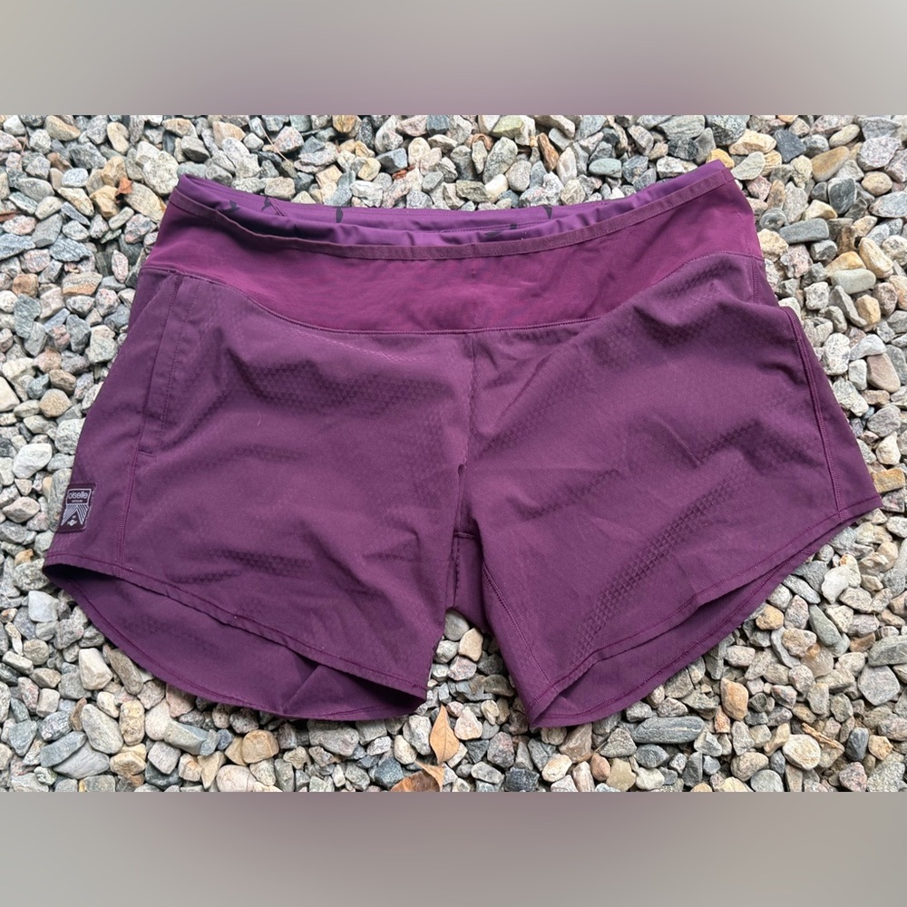 Oiselle long Roga Purple shorts